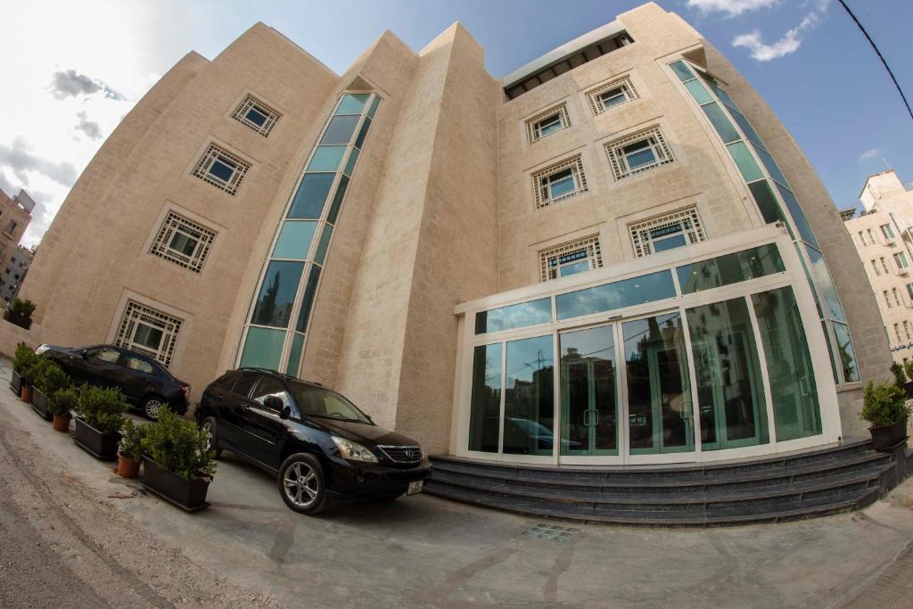 Holyland Hotel Amman Eksteriør bilde